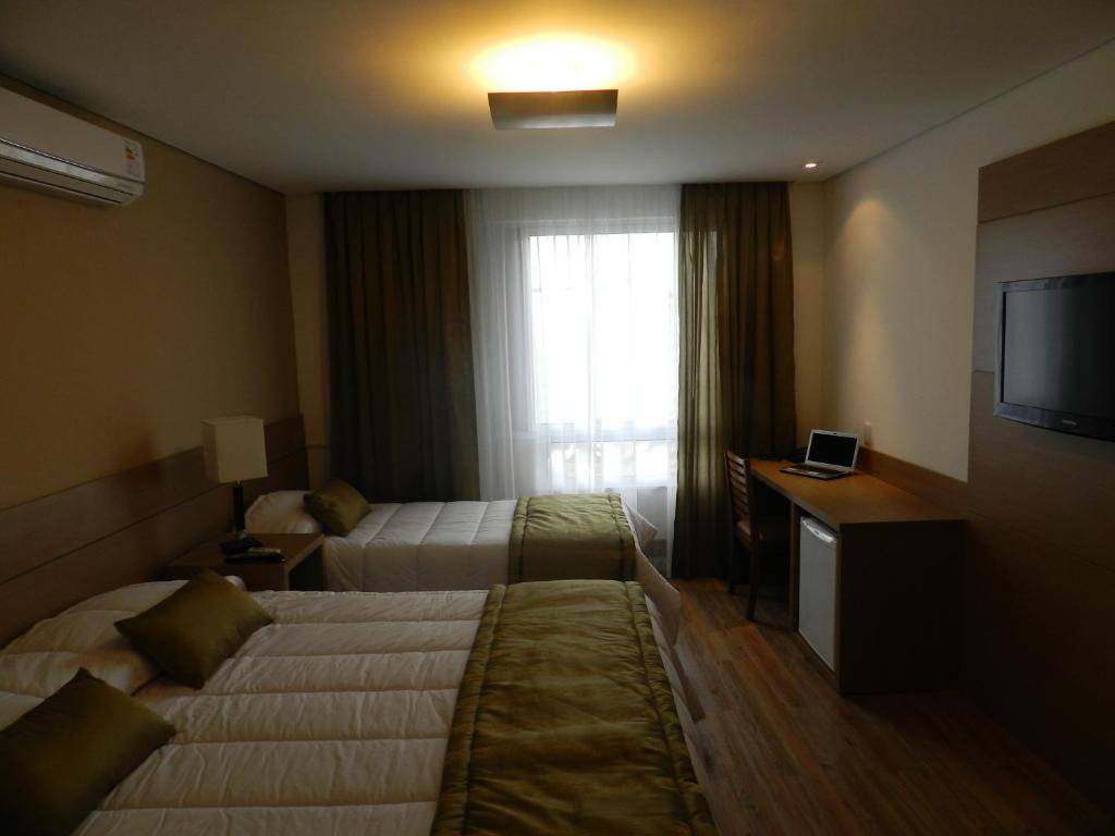 Casablanca Center Hotel Petrópolis Szoba fotó